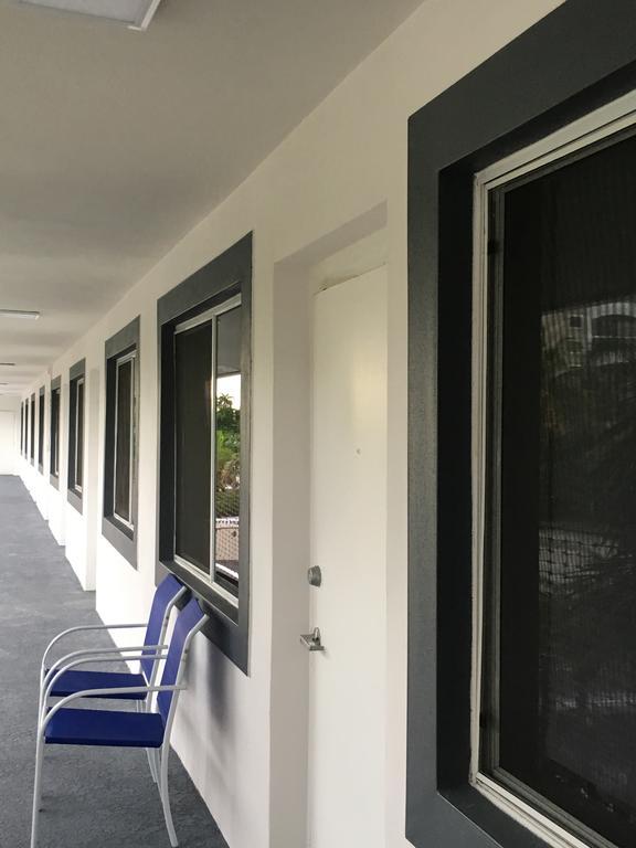 Wave Beach Vacation Rentals Pompano Beach Buitenkant foto