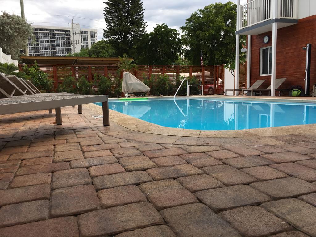 Wave Beach Vacation Rentals Pompano Beach Buitenkant foto