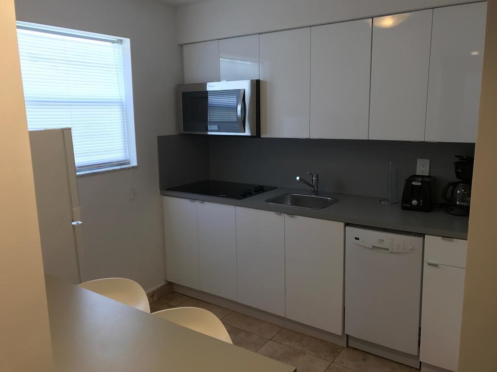Wave Beach Vacation Rentals Pompano Beach Kamer foto