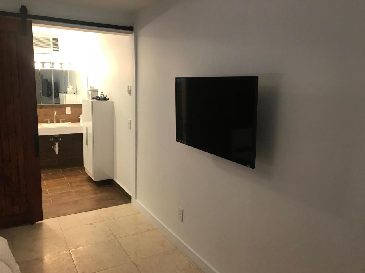 Wave Beach Vacation Rentals Pompano Beach Buitenkant foto