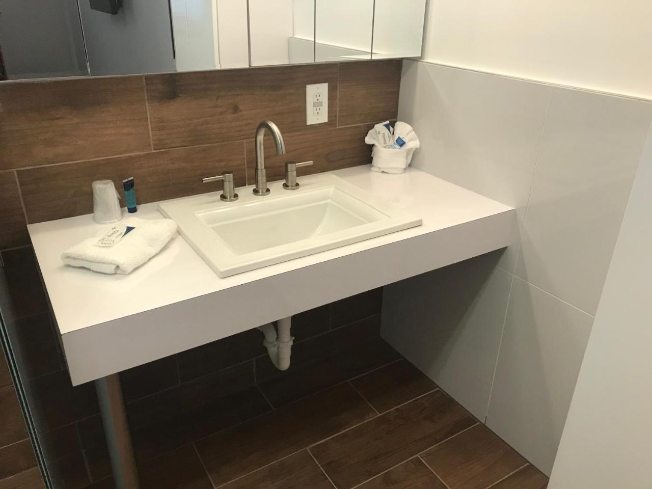 Wave Beach Vacation Rentals Pompano Beach Buitenkant foto