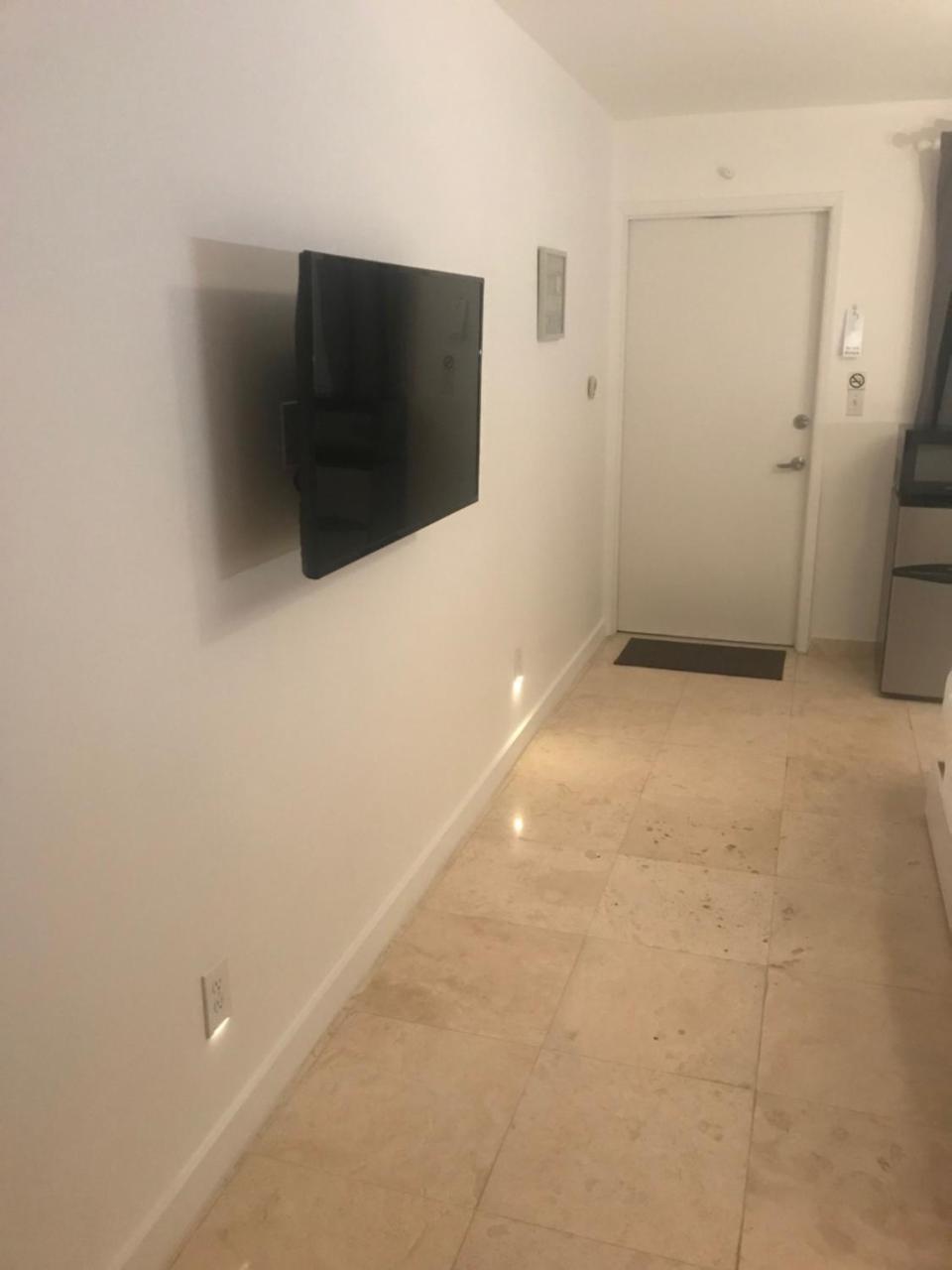 Wave Beach Vacation Rentals Pompano Beach Buitenkant foto